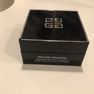 Givenchy loose setting powder